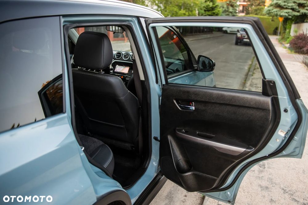 Suzuki Vitara - 32