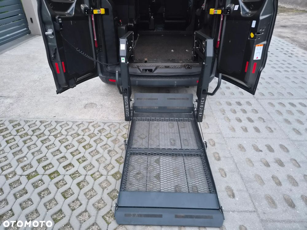 Ford Transit Custom - 8