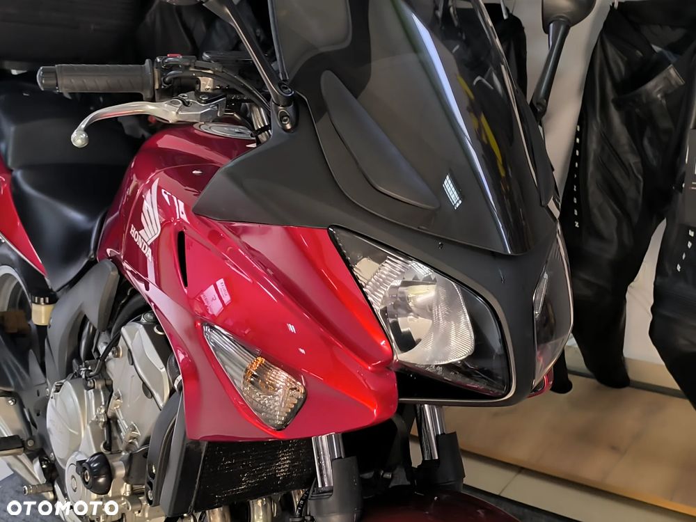 Honda CBF - 23