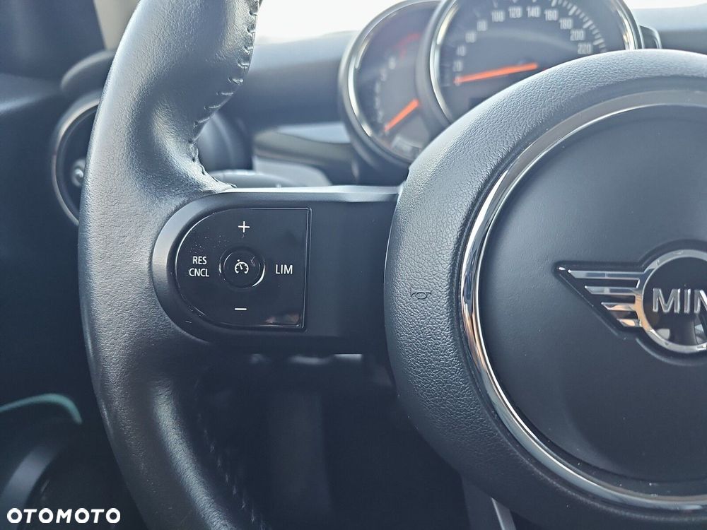 MINI Cooper Classic Trim - 14