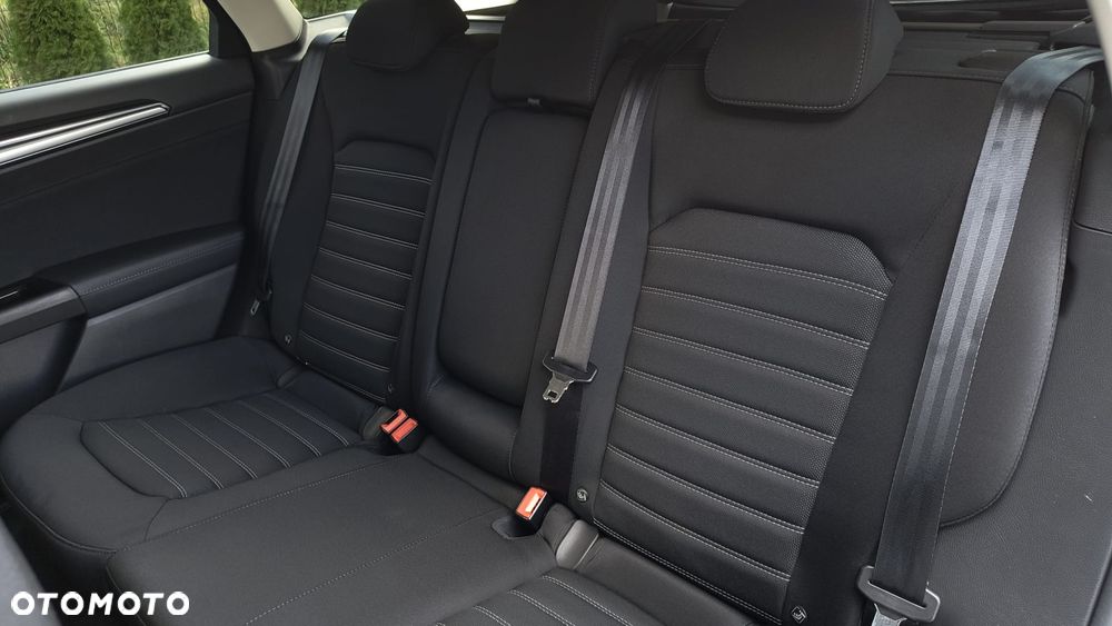 Ford Mondeo - 15