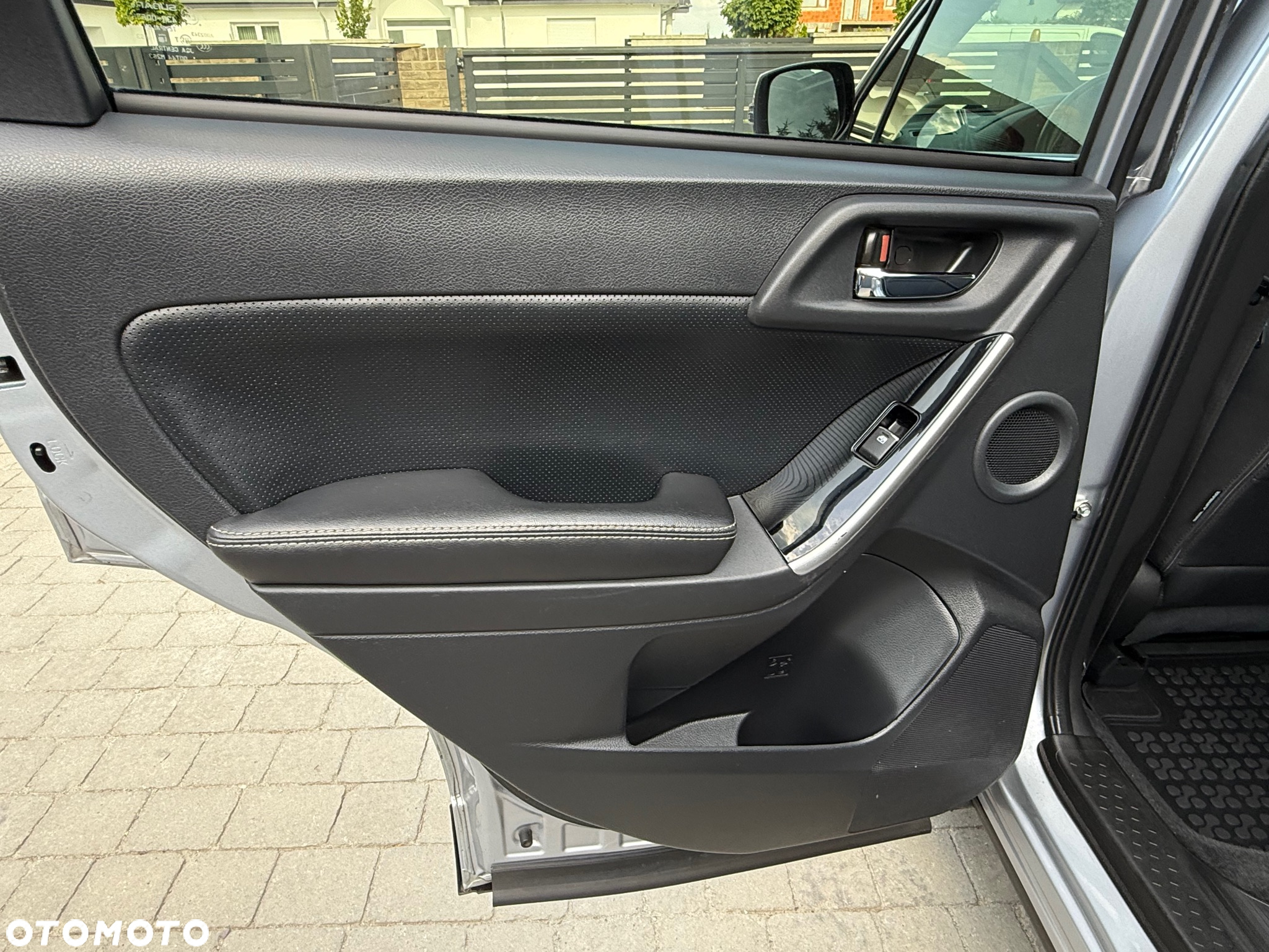 Subaru Forester 2.0D Platinum Lineartronic EU6 - 27