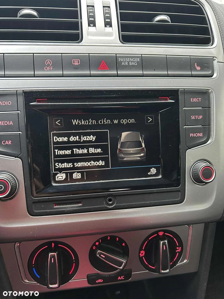 Volkswagen Polo - 15