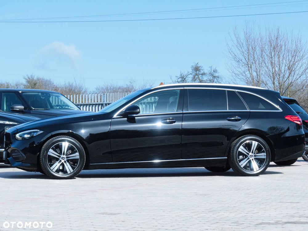 Mercedes-Benz Klasa C 220 d 9G-TRONIC - 32