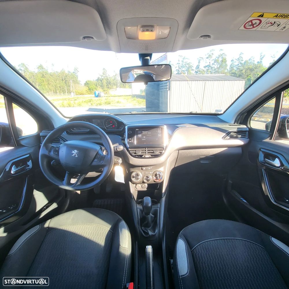 Peugeot 208 68 VTI Active - 21