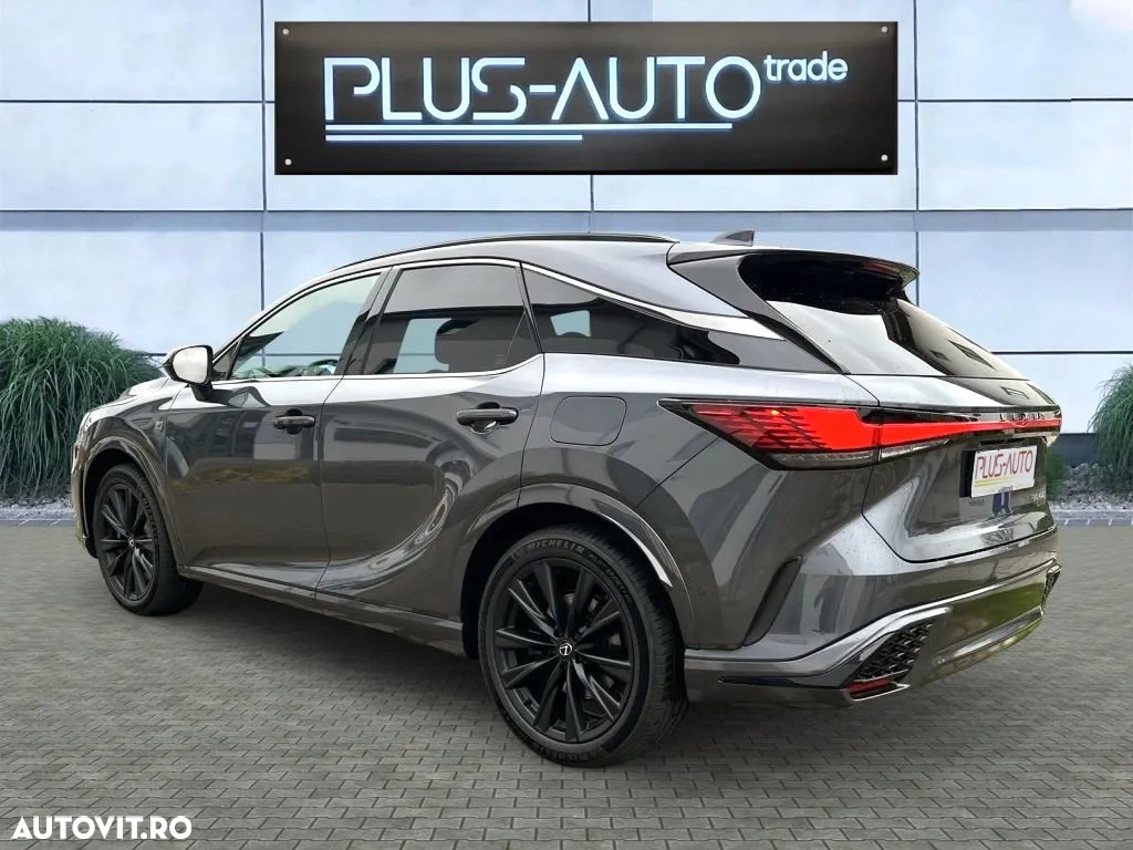 Lexus Seria RX - 7