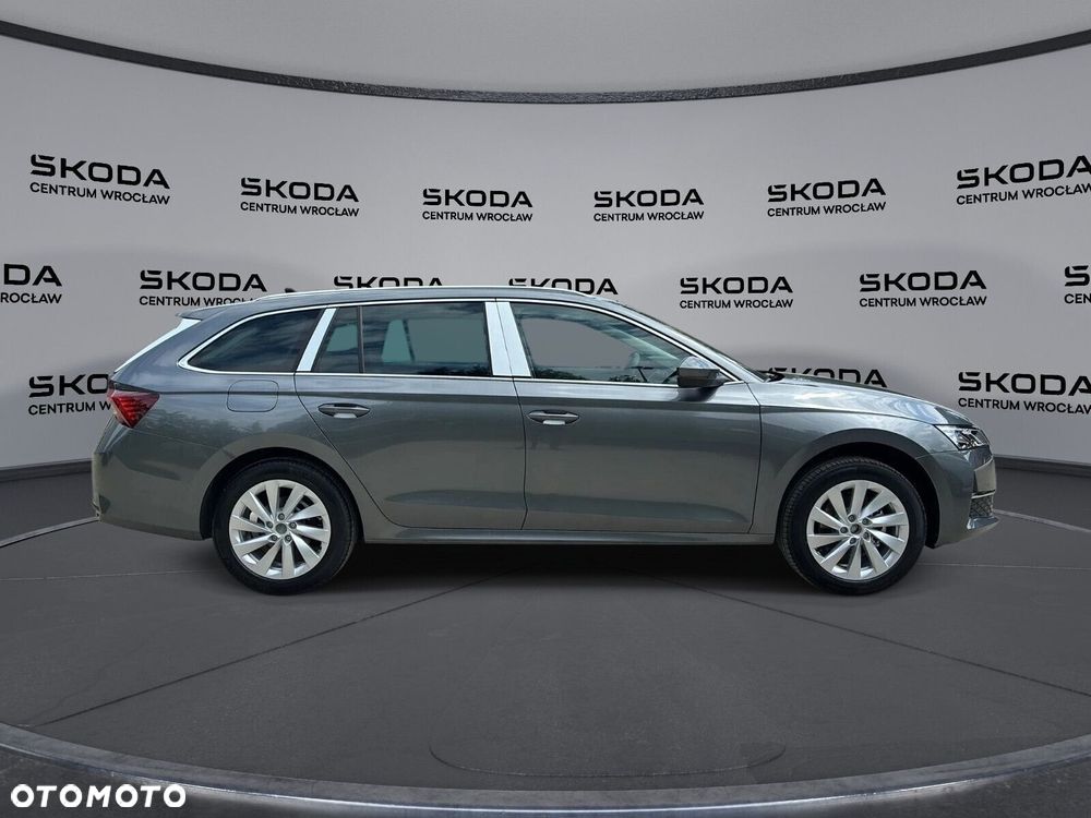 Skoda Octavia - 4