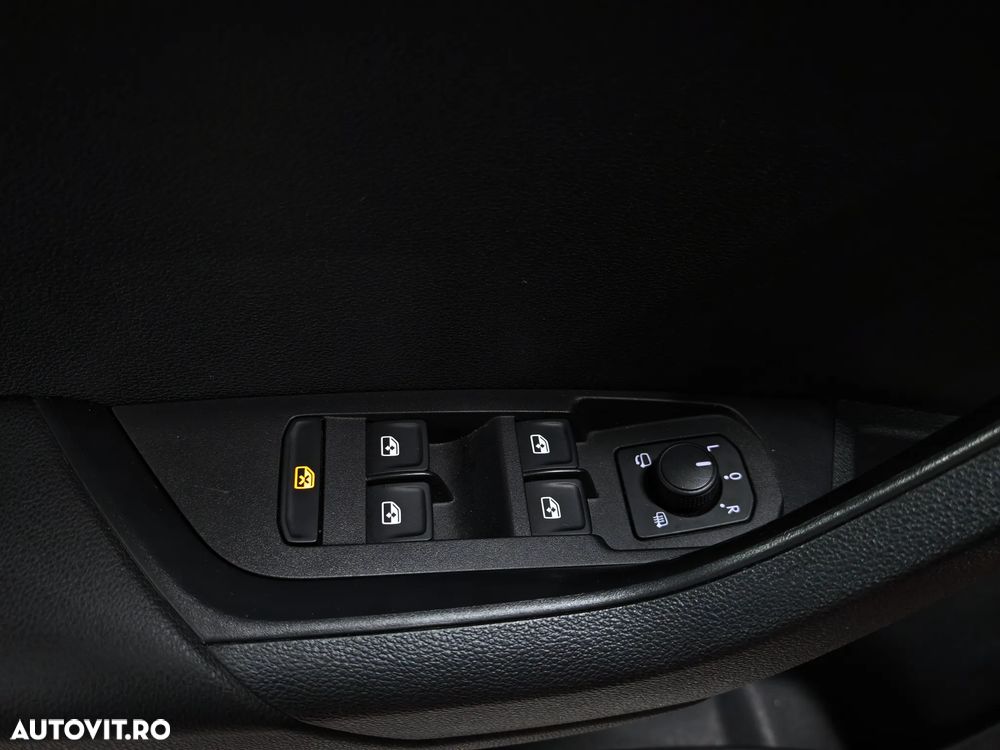 Skoda Karoq 1.5 TSI ACT DSG Sportline - 33