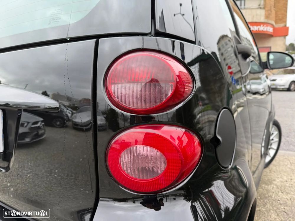 Smart ForTwo Coupé 0.8 cdi Pure 54 - 32