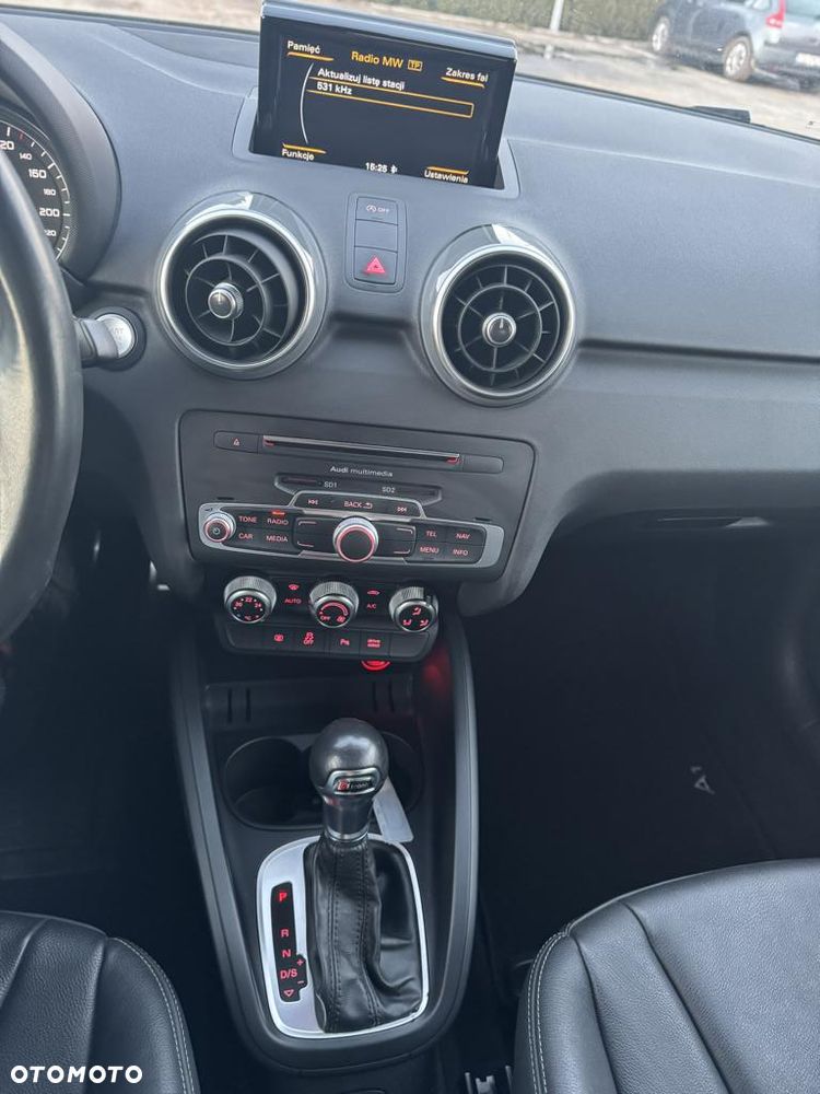 Audi A1 Sportback 1.4 TFSI S tronic sport - 10