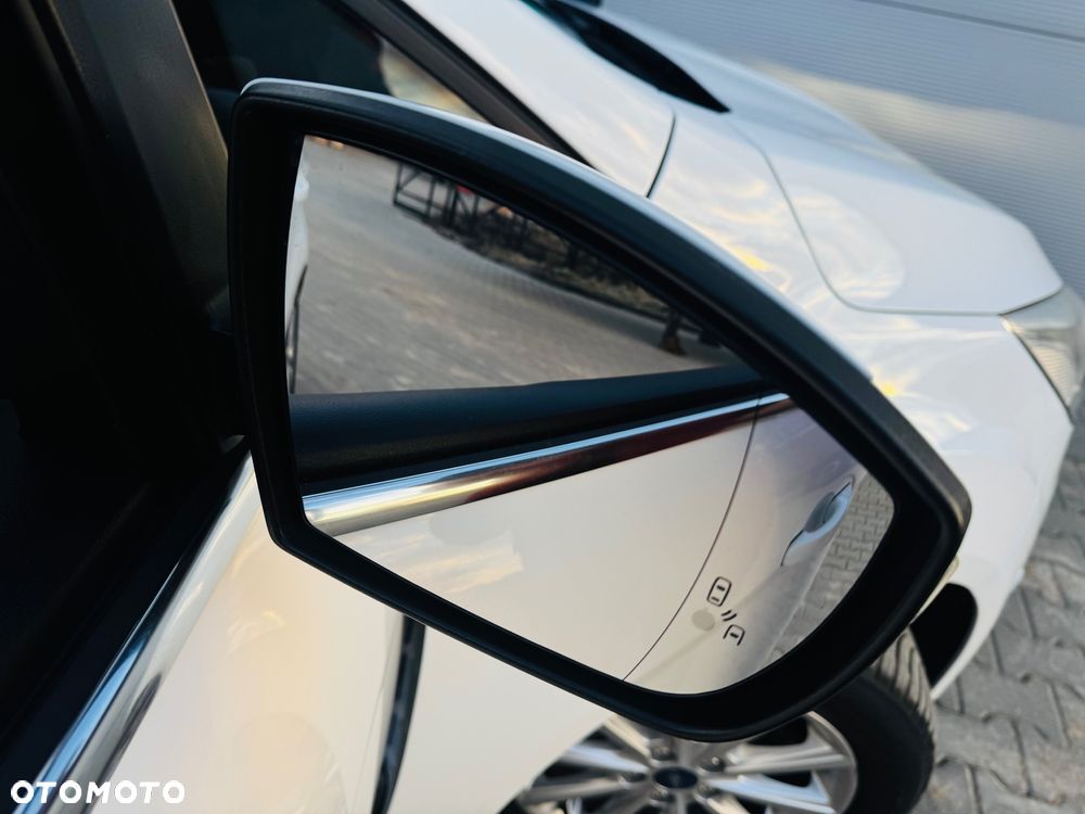 Ford C-MAX 1.5 TDCi Start-Stop-System Titanium - 36