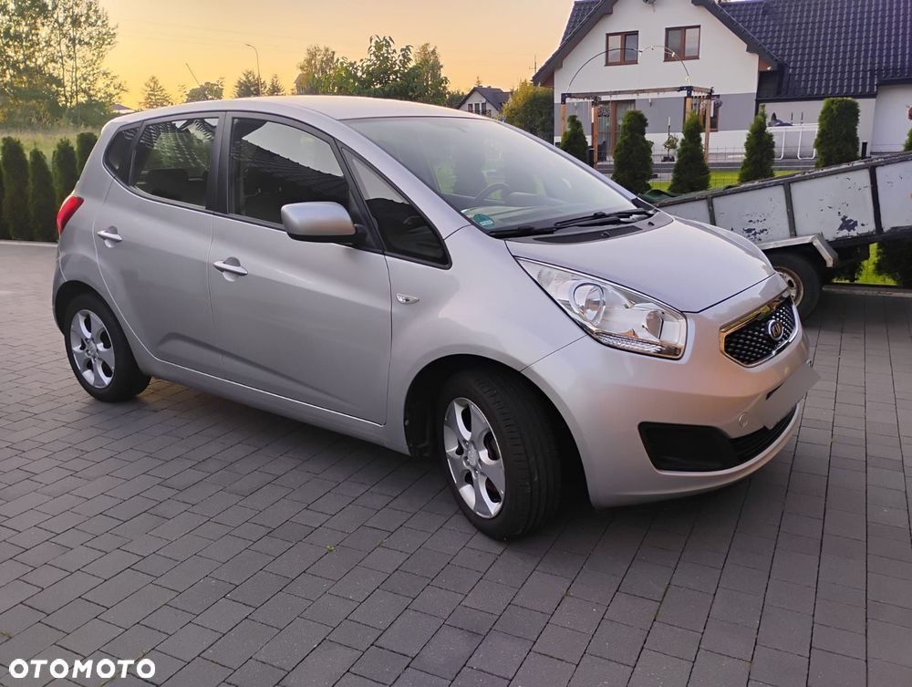 Kia Venga 1.4 L - 13