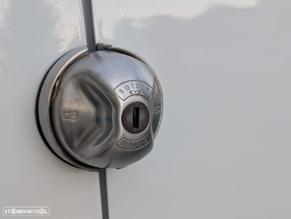 Peugeot Partner - 13