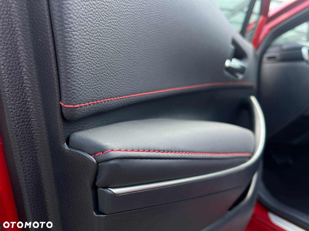 Toyota Corolla 1.8 Hybrid GR Sport - 15