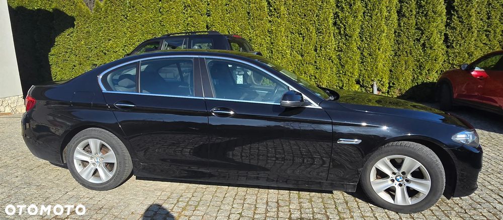 BMW Seria 5 520d - 4