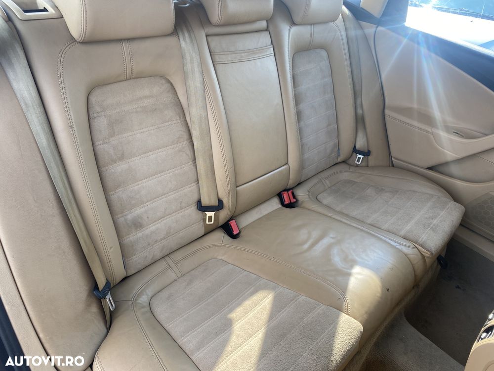 Dezmembrez piese Passat B6 4motion - 4