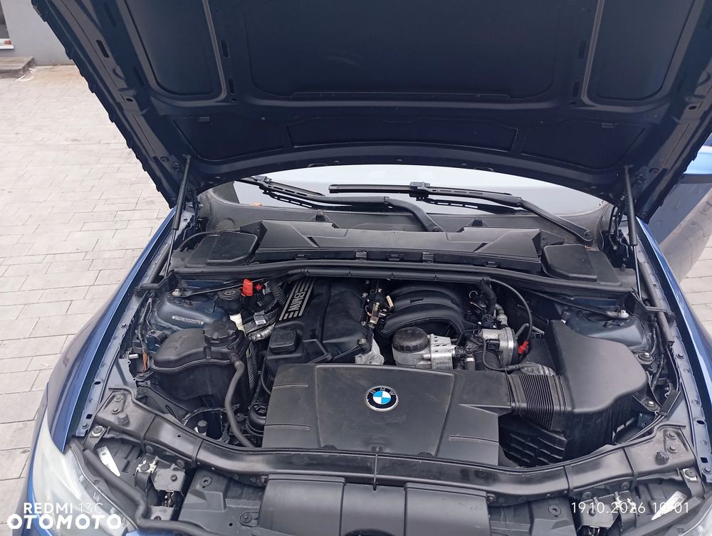 BMW Seria 3 318i - 17