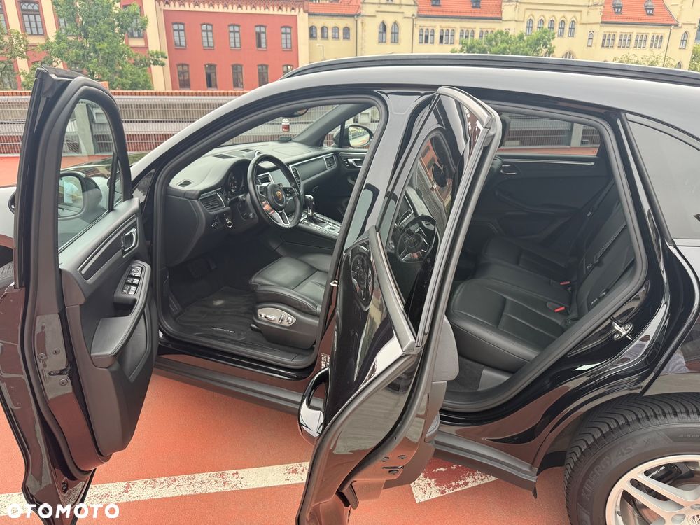 Porsche Macan - 8