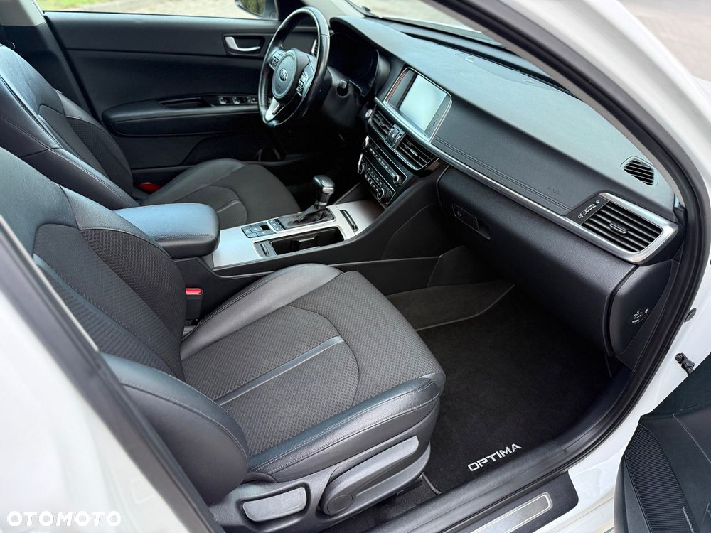 Kia Optima - 5