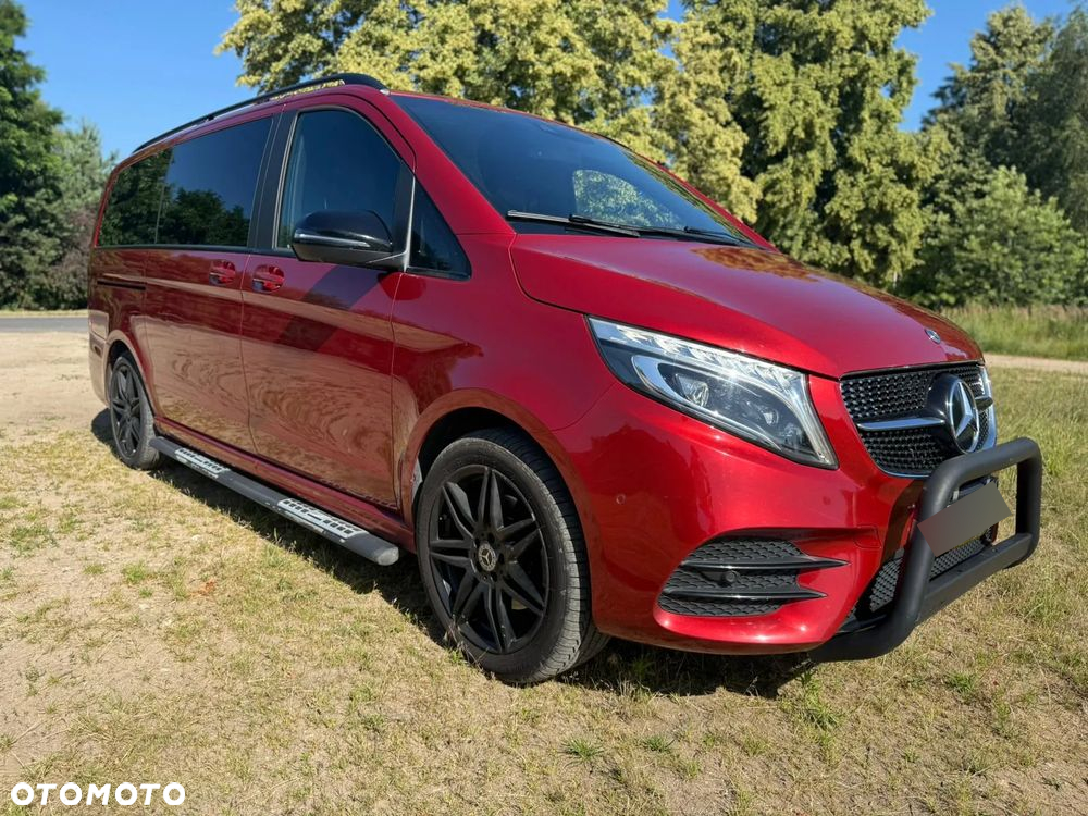 Mercedes-Benz Klasa V - 20