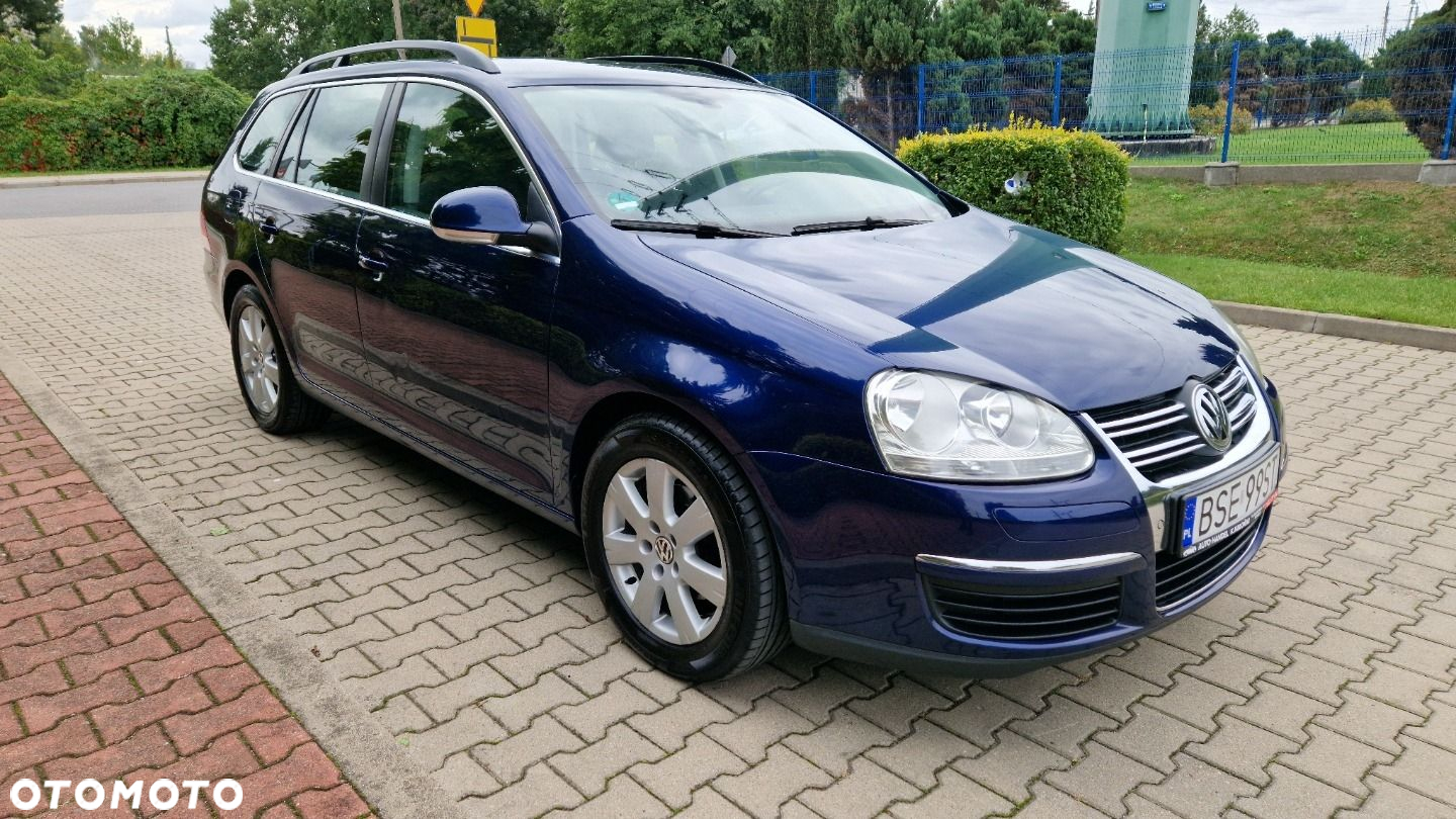 Volkswagen Golf 1.9 TDI DPF Edition BlueMotion - 4