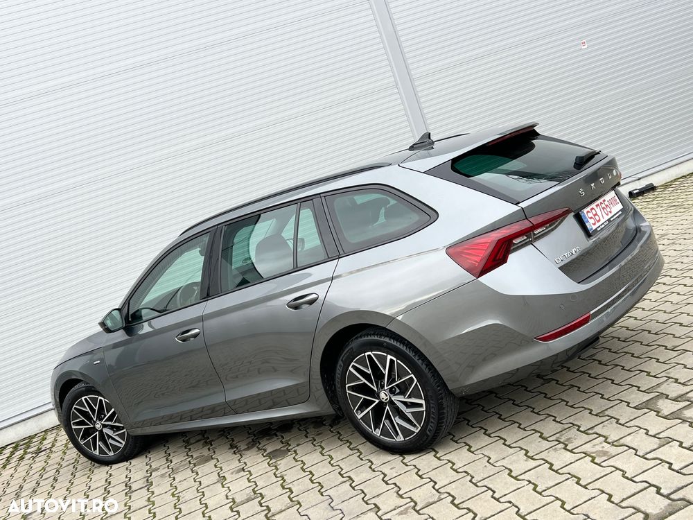 Skoda Octavia 2.0 TDI DSG Clever - 6