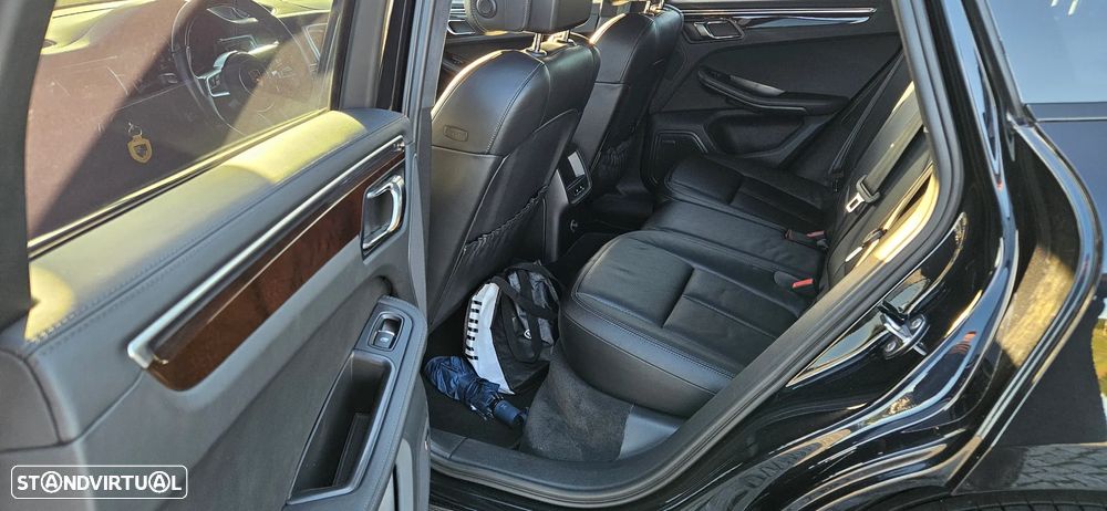 Porsche Macan Turbo PDK - 11