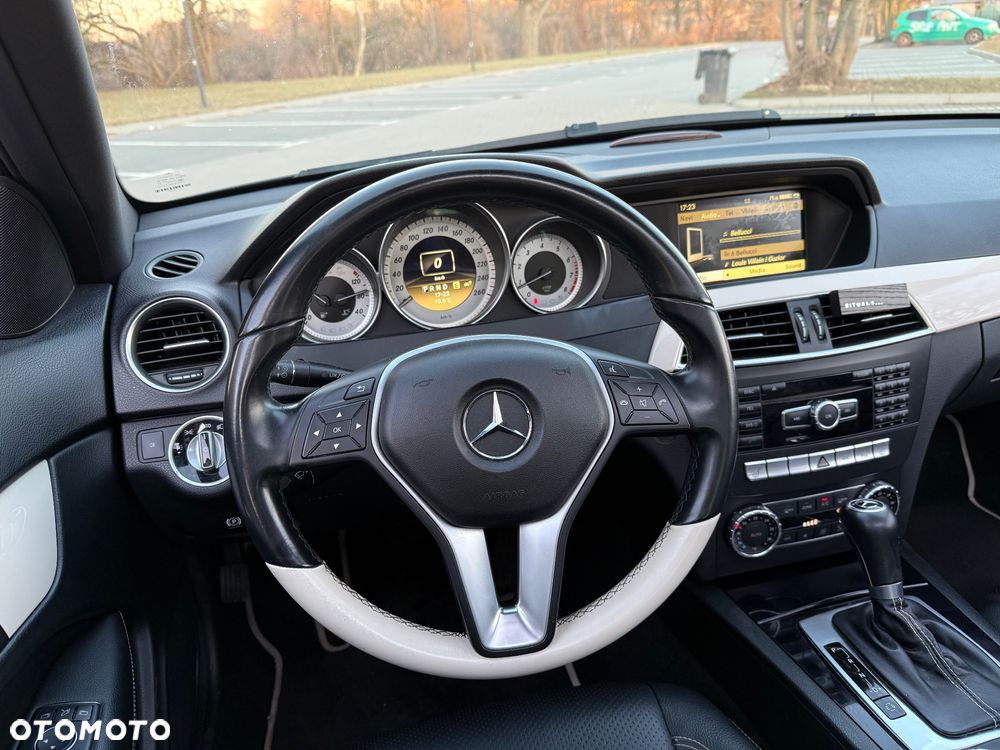 Mercedes-Benz Klasa C 250 (BlueEFFICIENCY) 7G-TRONIC - 17