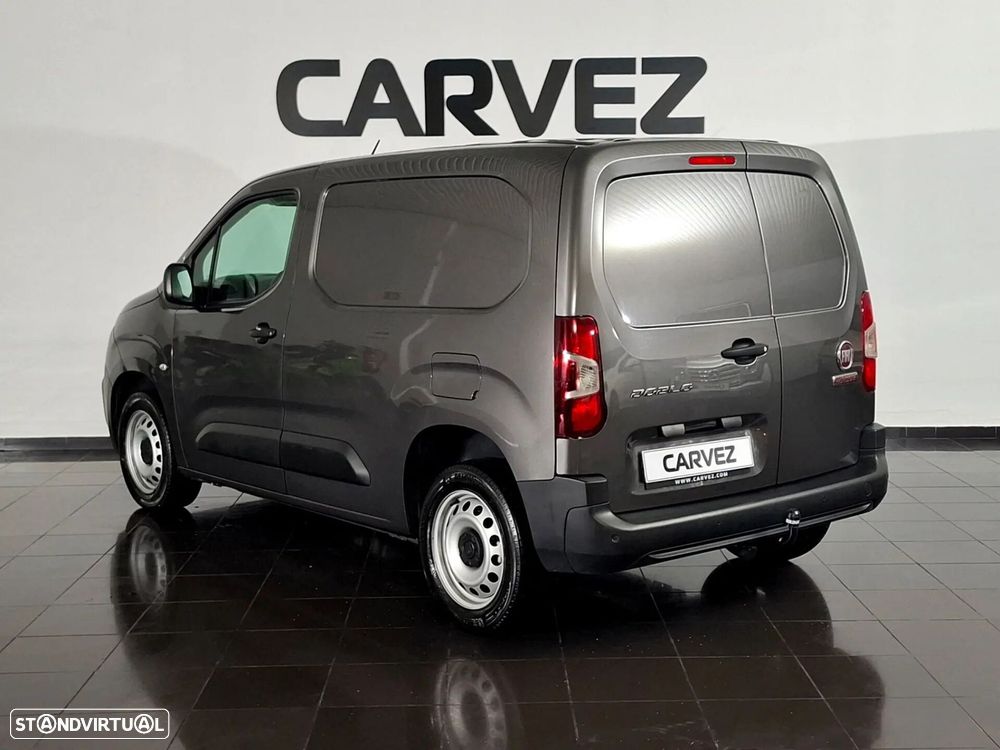 Fiat Doblo Outro - 4