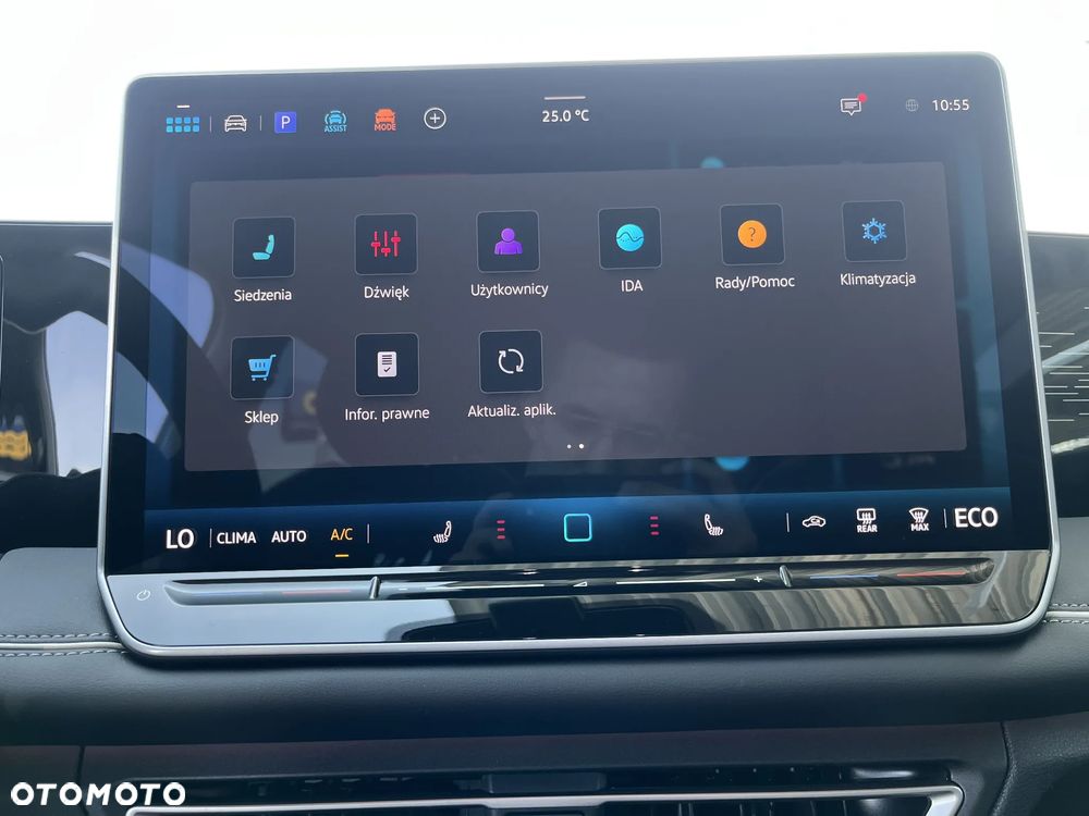 Volkswagen Tiguan 1.5 eHybrid PHEV 150kW Elegance DSG - 32