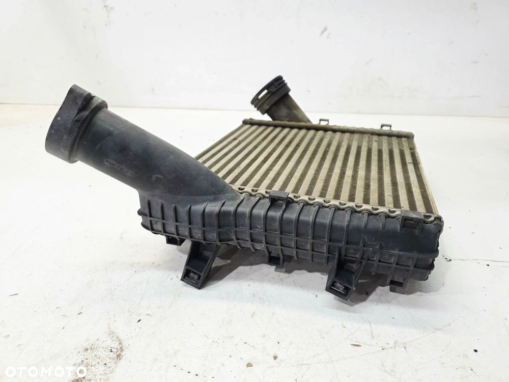 CHŁODNICA POWIETRZA INTERCOOLER LEWY AUDI Q7 4L 4.2 TDI 8ML376729561 - 6