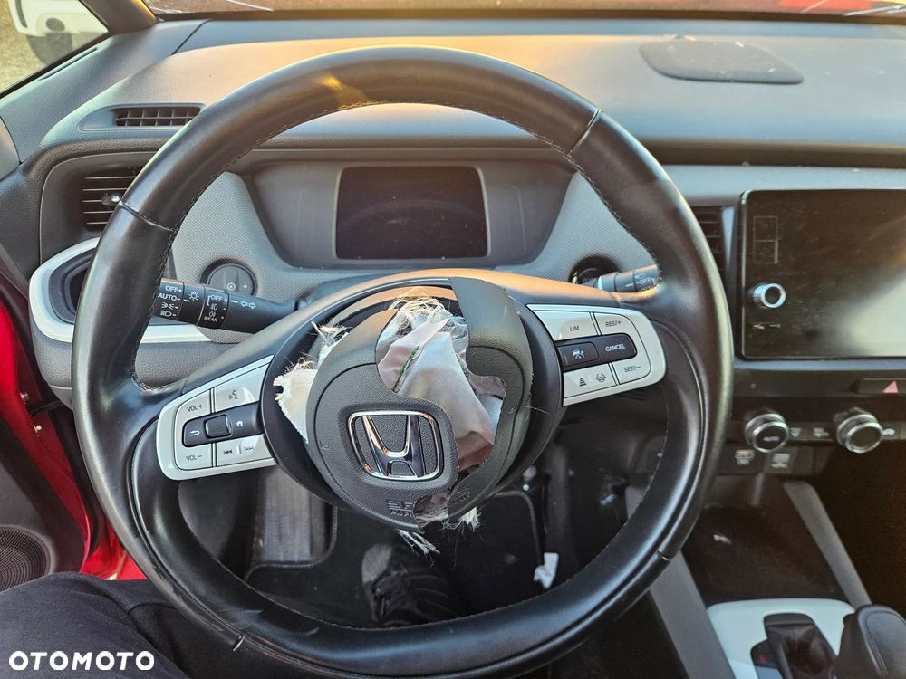 Honda Jazz 1.5 i-MMD Executive Crosstar (Czarny Dach) - 12