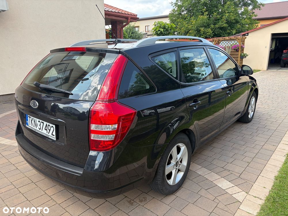Kia Ceed 1.4 CVVT Attract - 3