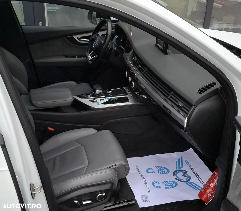 Audi Q7 - 9