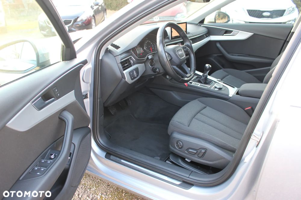 Audi A4 Avant 2.0 TDI ultra - 9
