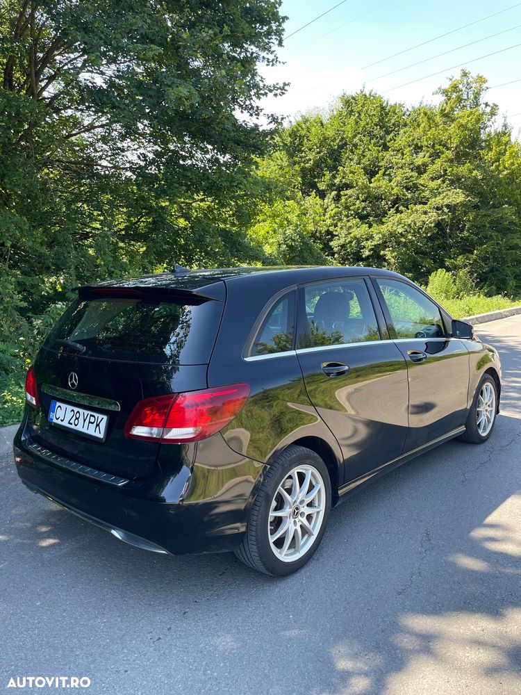 Mercedes-Benz B 200 d 4Matic 7G-DCT - 7
