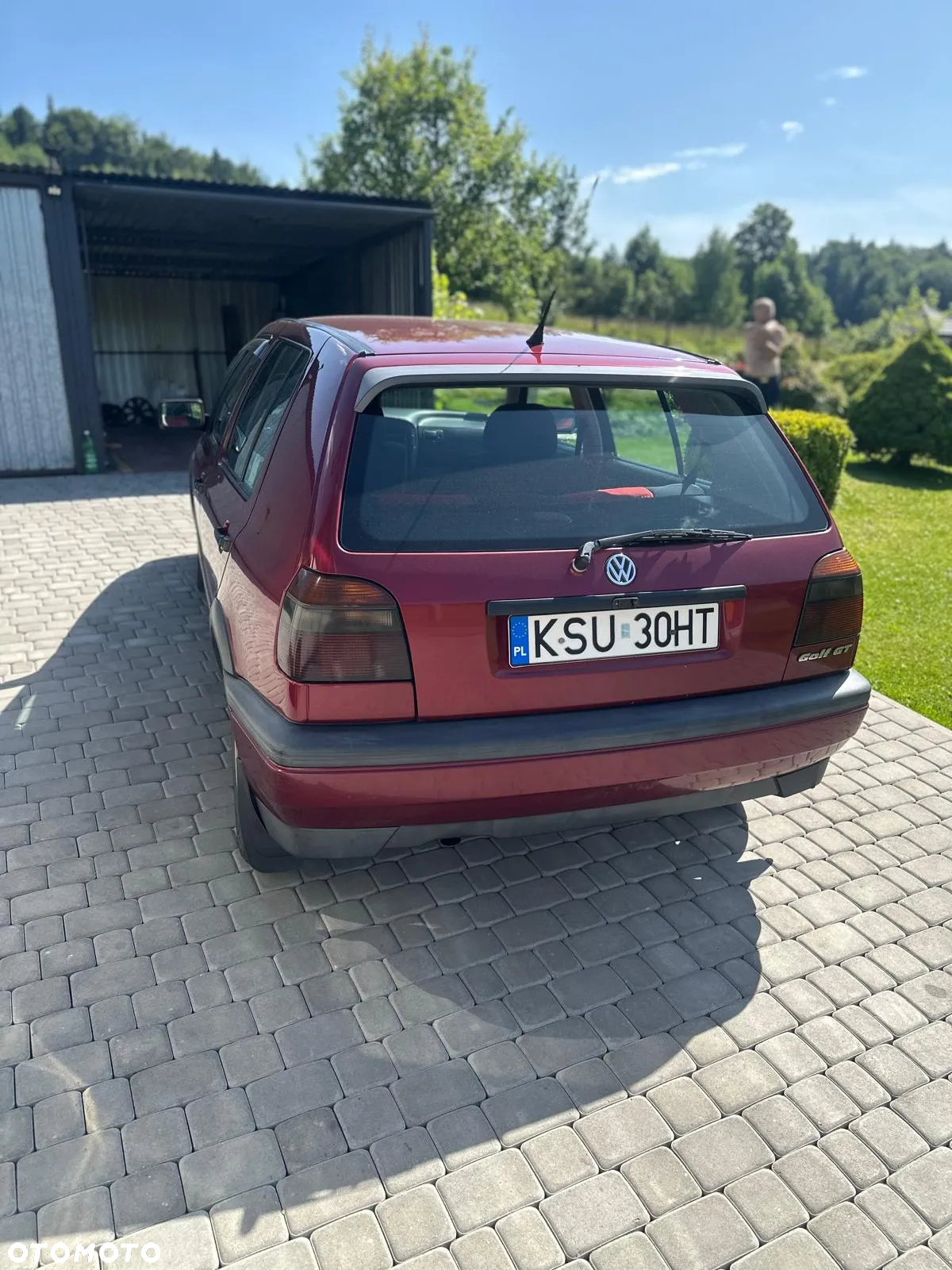 Volkswagen Golf - 2