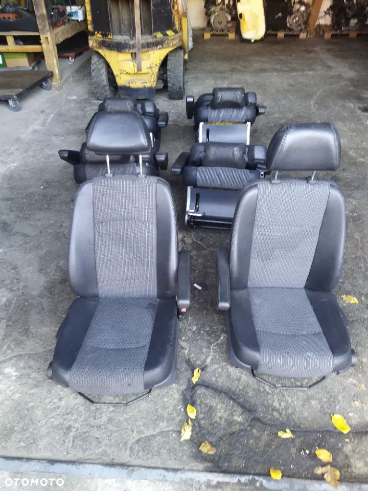 Fotele przednie Mercedes Vito viano 639 lift