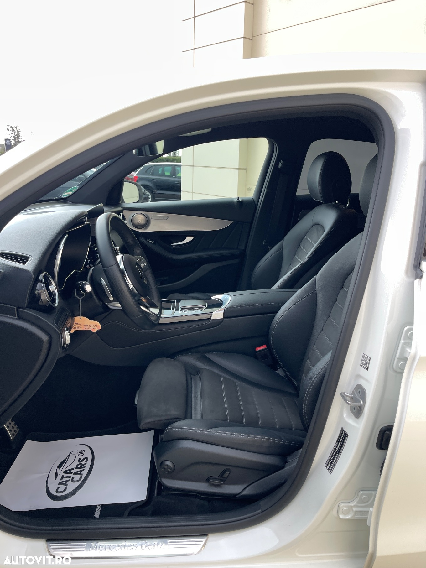 Mercedes-Benz GLC Coupe 300 de 4Matic 9G-TRONIC AMG Line - 31