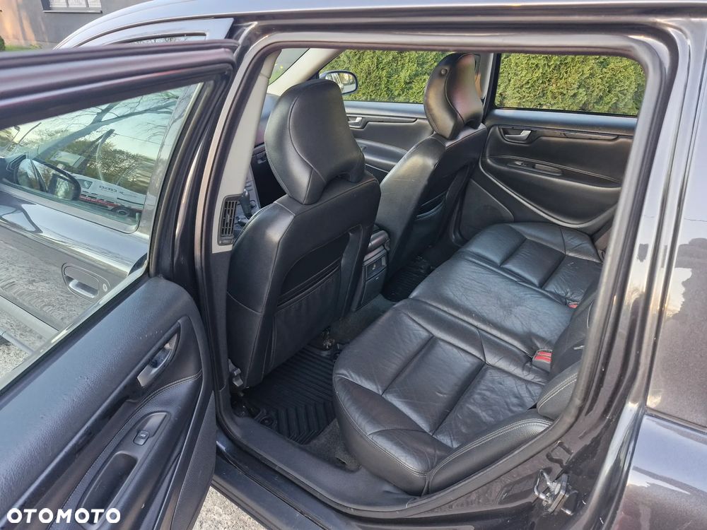 Volvo V70 2.4 Edition Comfort - 10