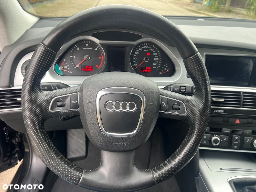 Audi A6 Avant - 25