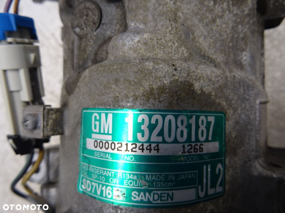 OPEL VECTRA C 2.2B 02-05 SPRĘŻARKA KLIMATYZACJI 13208187 - 2