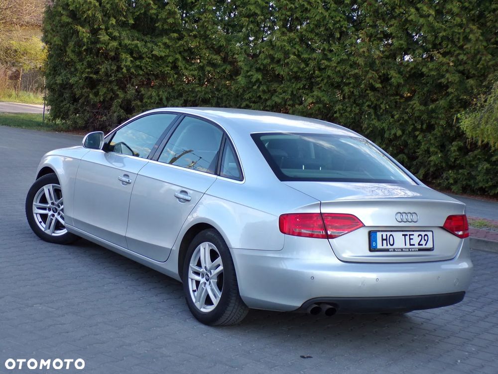 Audi A4 Avant 1.8 TFSI Attraction - 14