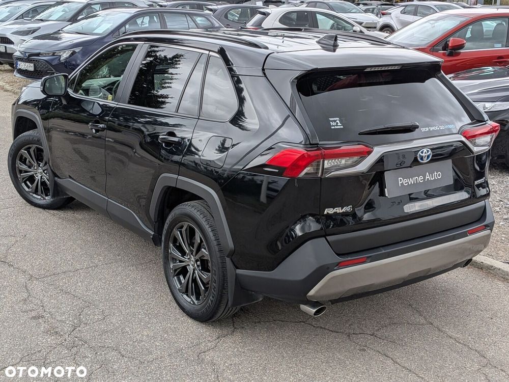 Toyota RAV4 - 10