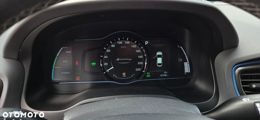 Hyundai IONIQ 1.6 GDI Premium - 29