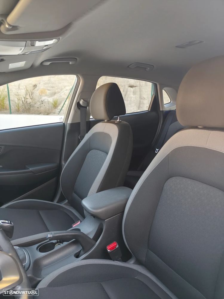 Hyundai Kauai - 8
