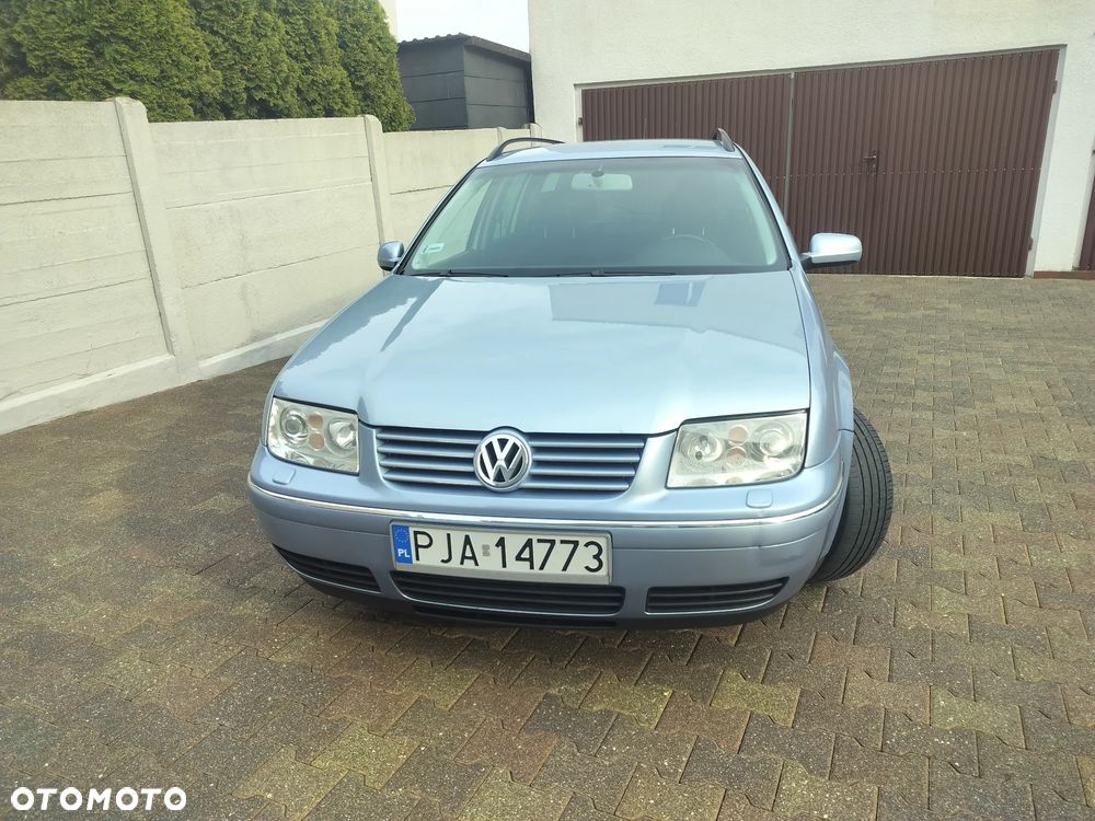 Volkswagen Bora Variant 2.0 - 2