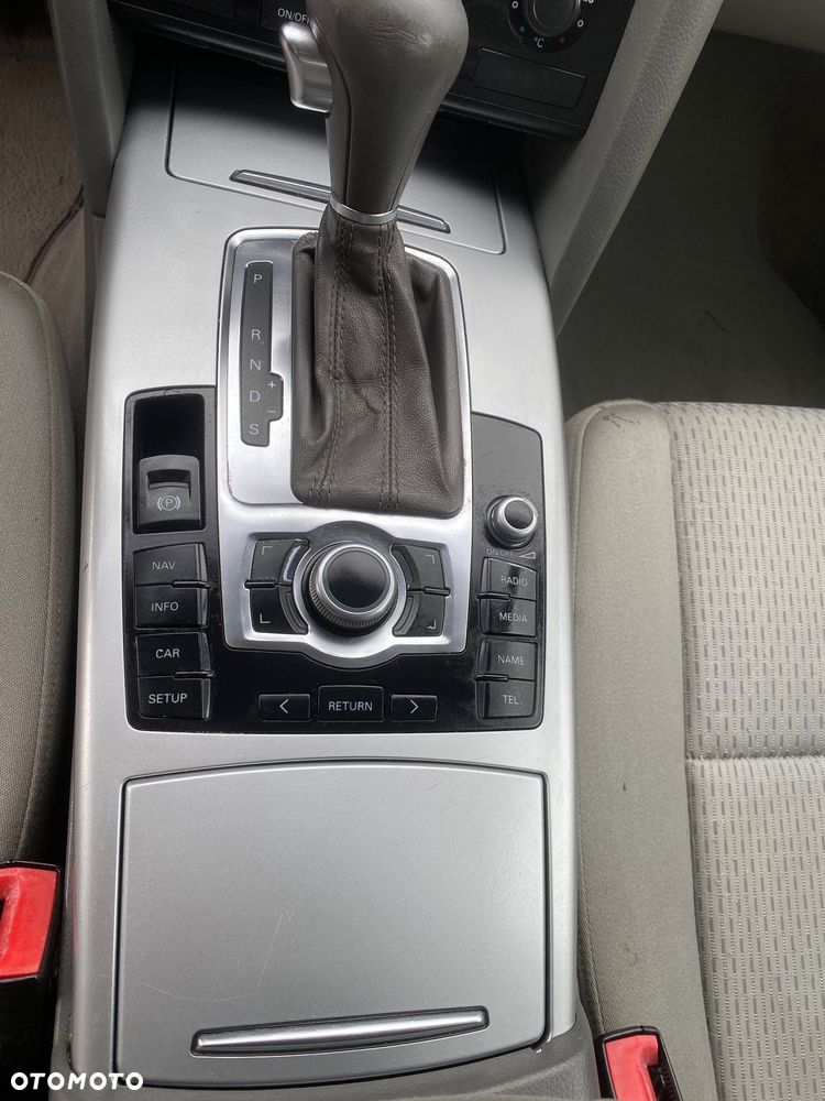 Audi A6 Avant 2.0 TDI DPF multitronic - 5