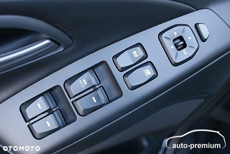 Hyundai ix35 1.6 2WD Fifa World Cup Edition - 22