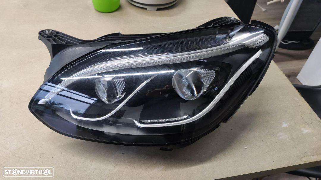 farol esquerdo full Led ILS Mercedes SLK R172 SLC - A1729063501 - 1